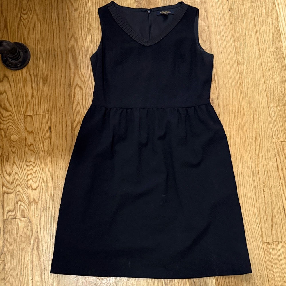 Brooks Brothers Sleeveless Dress